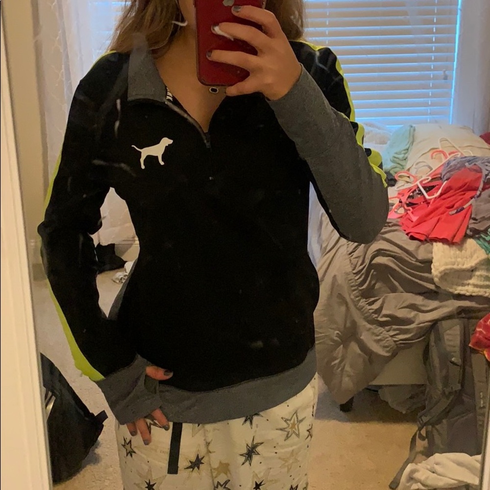 Vs pink Quarter zip